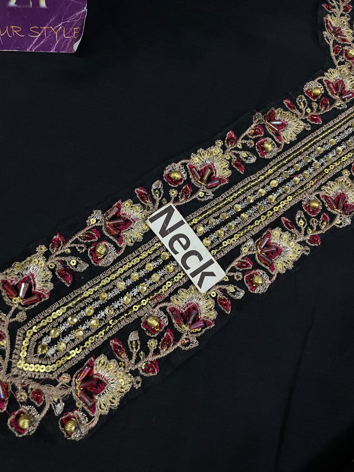 IZNIK Luxury Chiffon Collection 2025 - Heavy Embroidered Adda Work Suit