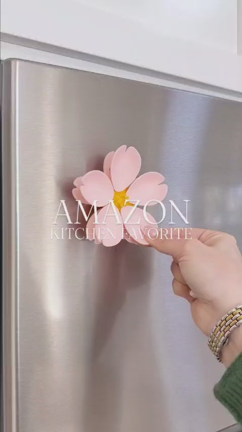 Aesthetic Flower Magnetic Sealing Clip